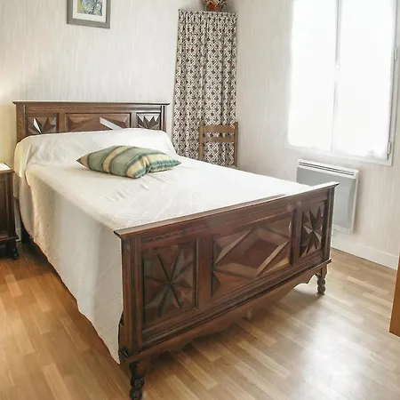 One-bedroom Holiday In St Sauvant Saint-Sauvant (Charente-Maritime)