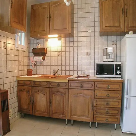 Hébergement de vacances One-bedroom Holiday In St Sauvant Saint-Sauvant (Charente-Maritime)